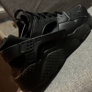 Nike huarache sneakers